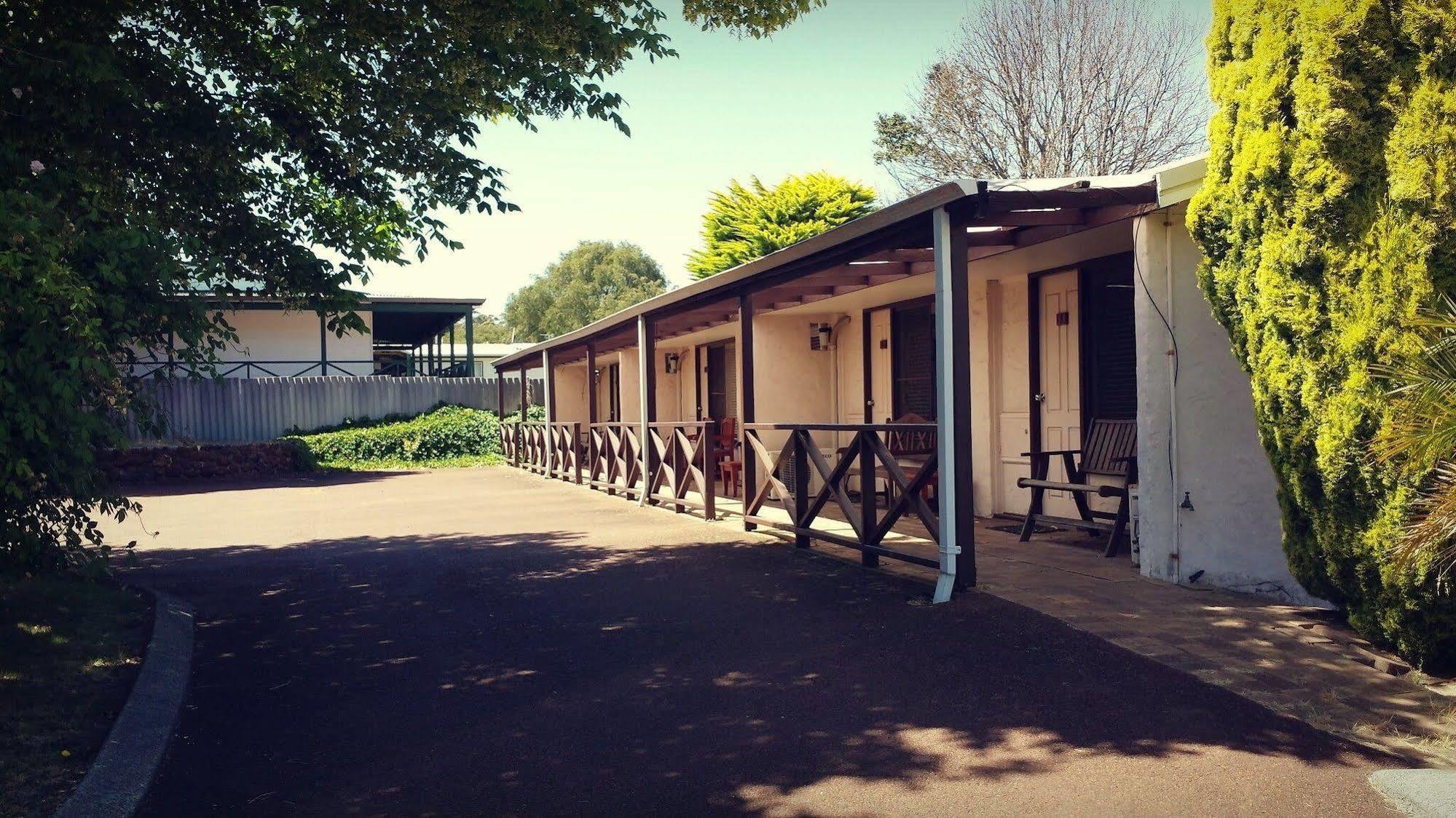 Karri Forest Motel Pemberton Exterior foto